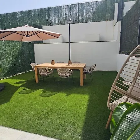 Dom wakacyjny Spectacular House, Private Pool, Ocean View