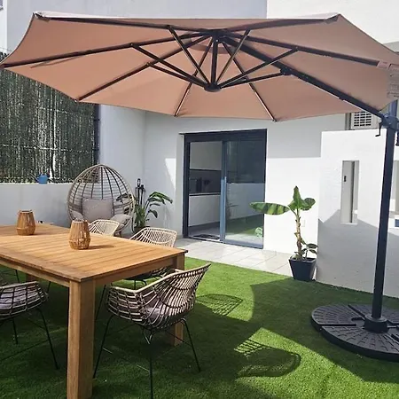 Dom wakacyjny Spectacular House, Private Pool, Ocean View *